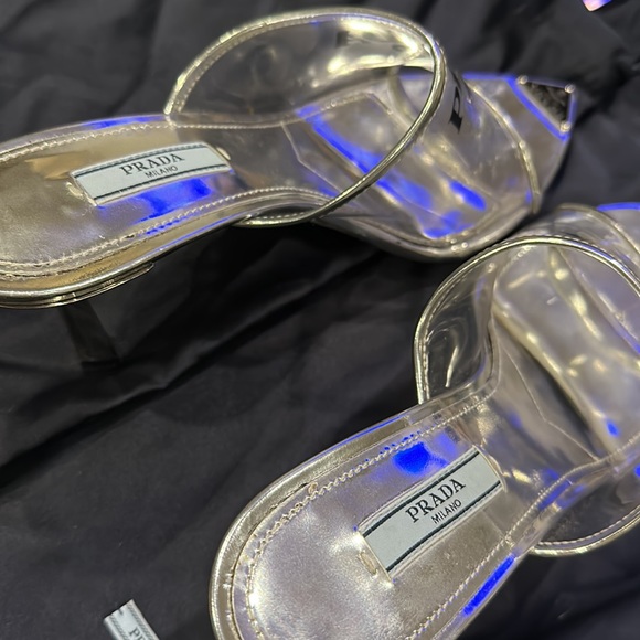 Prada heels! - Picture 8 of 8